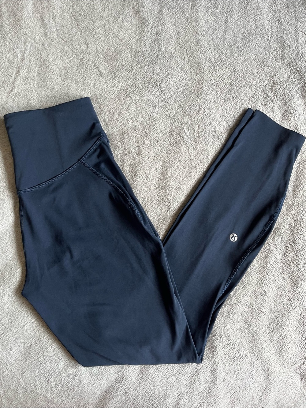 Lululemon Base Pace Leggings 25” size 4 in True Navy